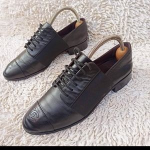 Women's loafers Chanel uniform